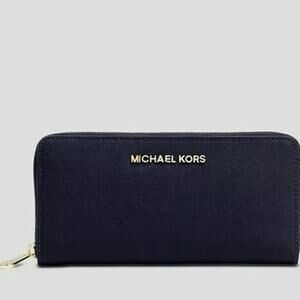 Michael Kors Jet Set Travel Continental Navy Wallet
